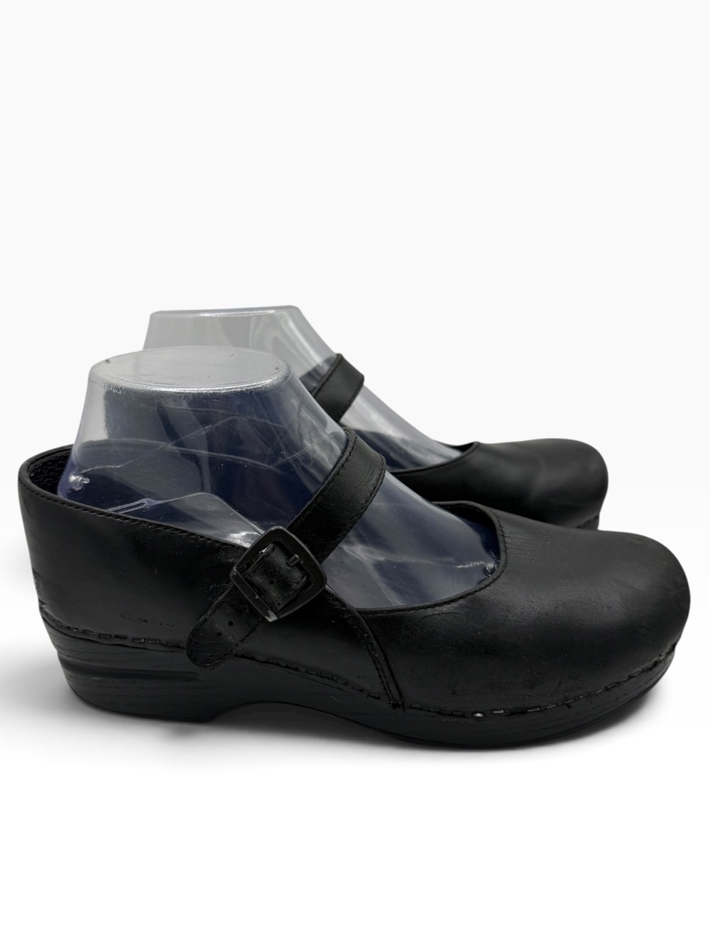 Dansko Black Leather Mary Jane Clogs with Buckle Strap - Size 39 - Picture 3 of 9